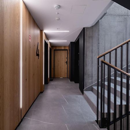 Lux Apartments Kosciuszki 39 With Parking By Renters Prestige Краков Экстерьер фото